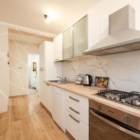 Teo Apartment